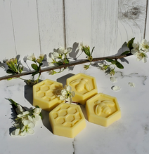 Load image into Gallery viewer, Hand made Cocoa Calendula Citrus Lotion Bar
