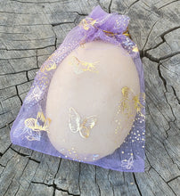 Load image into Gallery viewer, Hand made Goat Milk Soap for Dogs and their Owners
